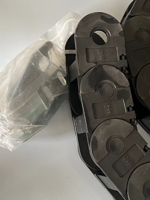 J05493.0100 e-chain® カルマールリーチスタッカー部品