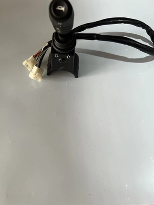 920476.014 組み合わせスイッチ カルマールリーチスタッカー部品