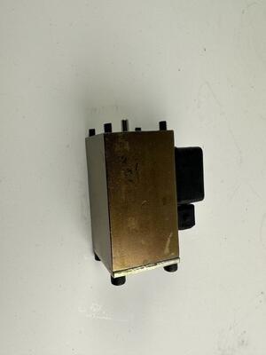 0009736081 電磁弁 リンデ リッチ スタッカー 部品