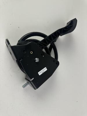 60099291 ガソリンペダル Sany Reach スタッカー部品